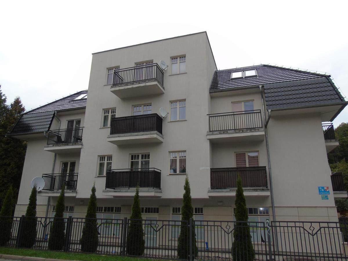 Apartament 19 Delux- Bliżej Zdroju Polanica-Zdrój Buitenkant foto